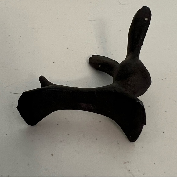 Small Cast Iron Rabbit - Picture 6 of 9